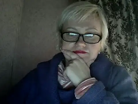 Snapshot of Mayya4321 chatting on February 2025 03:00:01 PM Mayya4321 online show from February 2025 03:00:01 PM