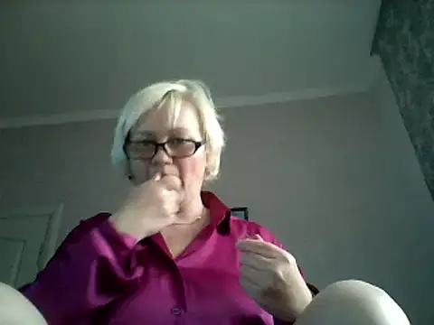 Snapshot of Mayya4321 chatting on March 2025 01:02:01 PM Mayya4321 online show from March 2025 01:02:01 PM