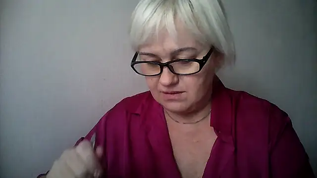 Snapshot of Mayya4321 chatting on October 2025 10:22:02 AM Mayya4321 online show from October 2025 10:22:02 AM