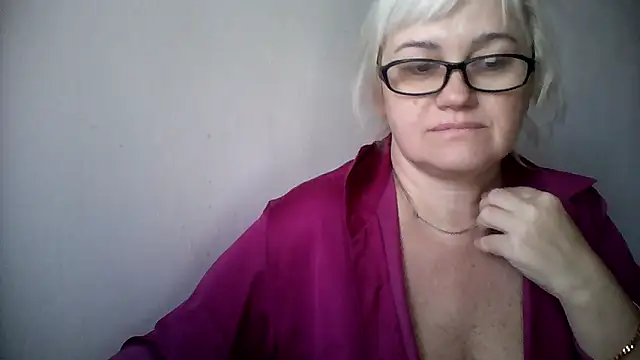 Snapshot of Mayya4321 chatting on October 2025 06:23:02 AM Mayya4321 online show from October 2025 06:23:02 AM