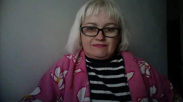 Snapshot of Mayya4321 chatting on October 2025 12:31:01 PM Mayya4321 online show from October 2025 12:31:01 PM