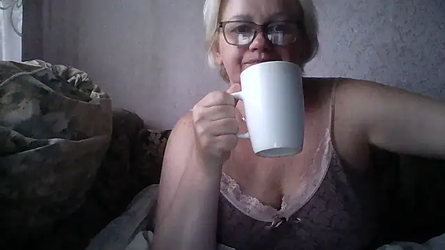Mayya4321 online show from June 2026 06:17:02 AM