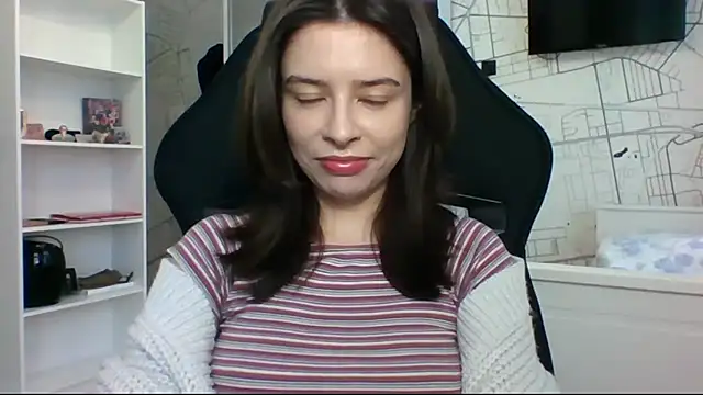 LariceSexy online show from November 2025 01:12:02 PM