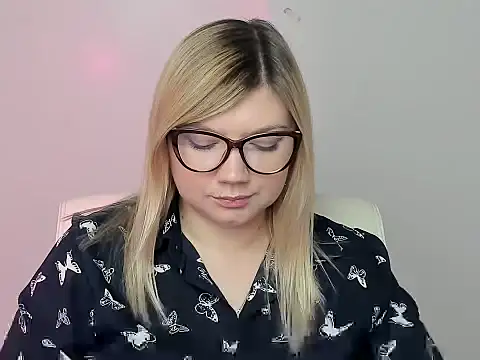 Lola moree online show from October 2025 12:26:01 PM