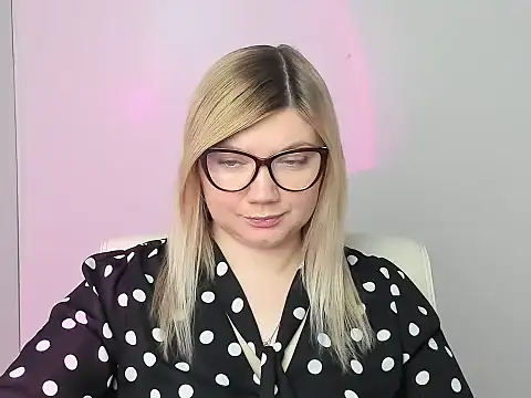 Lola moree online show from November 2025 12:49:02 PM