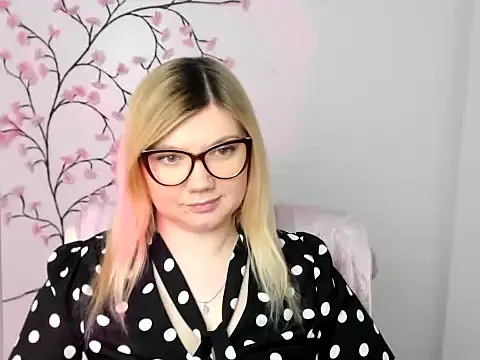 Lola moree online show from January 2026 12:52:01 PM