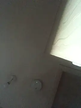 Snapshot of blondey206 chatting on February 2025 05:48:02 PM blondey206 online show from February 2025 05:48:02 PM