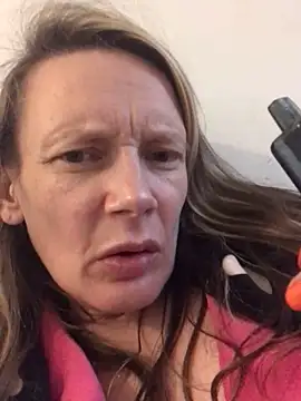 Snapshot of blondey206 chatting on March 2026 07:15:01 AM blondey206 online show from March 2026 07:15:01 AM