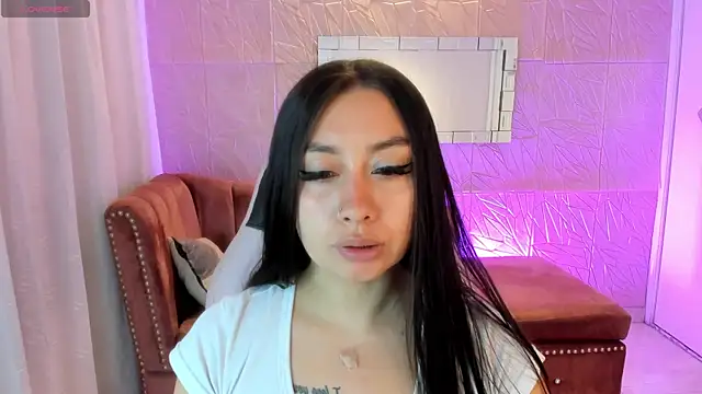 miss isabella m online show from June 2026 01:08:02 PM