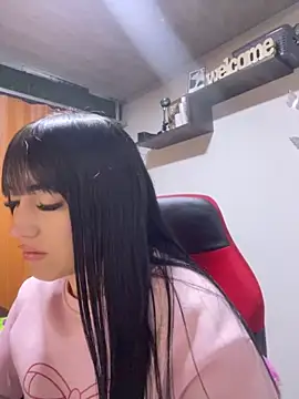 Melody rousse  online show from November 2025 07:34:02 PM