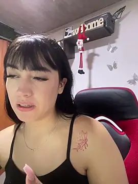 Melody rousse  online show from December 2025 07:41:01 PM