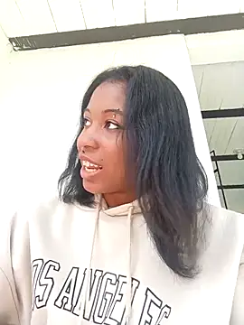 Zaira Rose  online show from September 2025 02:10:01 PM