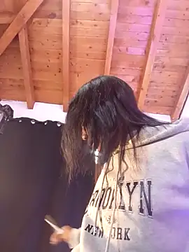 Zaira Rose  online show from October 2025 12:44:02 PM