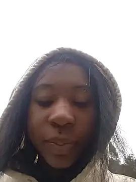 Zaira Rose  online show from October 2025 12:49:02 PM