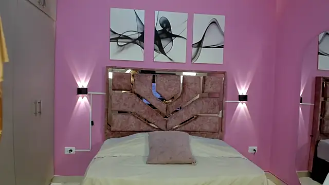 green lovv online show from October 2025 12:16:02 PM