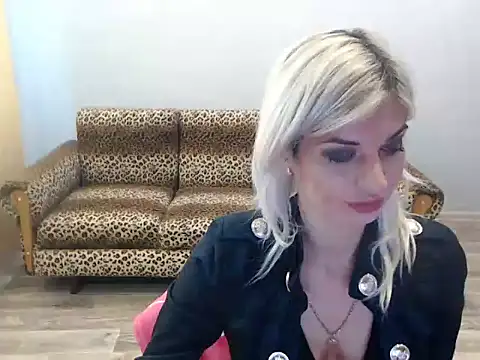 SexyBeatriice online show from October 2025 06:16:02 AM