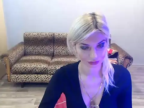 SexyBeatriice online show from November 2025 07:18:01 AM