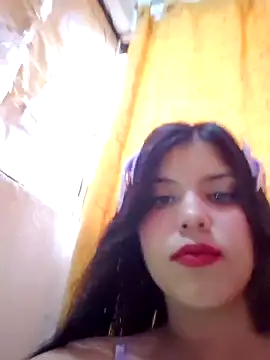 Snapshot of Angela_Sophie chatting on October 2025 05:01:01 PM Angela Sophie online show from October 2025 05:01:01 PM