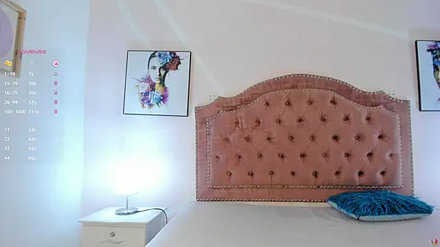 Snapshot of Mia_greco_ chatting on March 2025 08:10:02 PM Mia greco online show from March 2025 08:10:02 PM