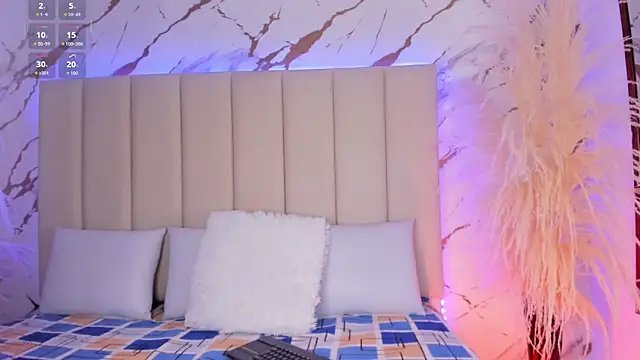 Snapshot of Mia_greco_ chatting on September 2025 04:24:02 AM Mia greco online show from September 2025 04:24:02 AM