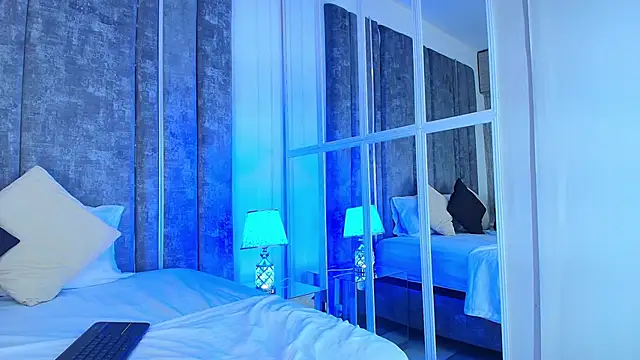 Snapshot of AliDiaz_ chatting on February 2026 07:25:02 PM AliDiaz online show from February 2026 07:25:02 PM