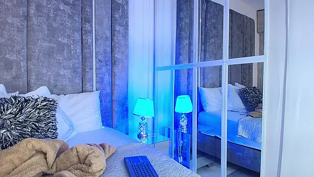 Snapshot of AliDiaz_ chatting on March 2026 07:32:02 PM AliDiaz online show from March 2026 07:32:02 PM