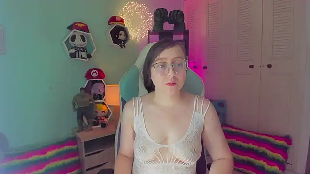 julietha bianco  online show from February 2025 07:31:02 PM