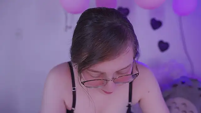 julietha bianco  online show from February 2025 10:25:01 PM