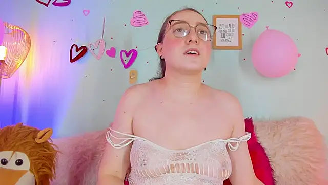 julietha bianco  online show from February 2025 03:21:01 PM