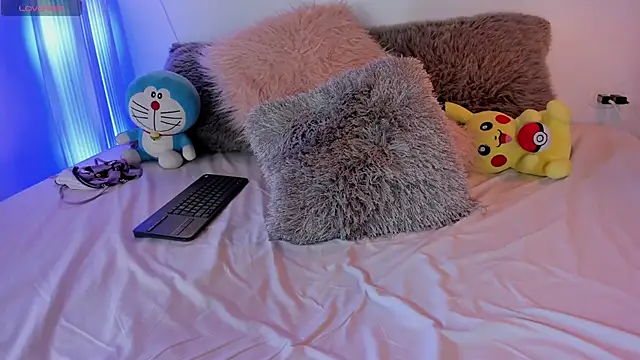 julietha bianco  online show from February 2025 07:08:02 PM