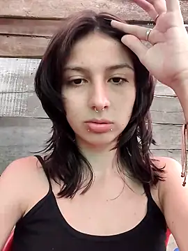 Maiden-Hot online show from March 2025 08:00:01 PM