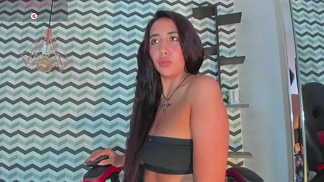 Snapshot of CALANTHELOVE1 chatting on March 2025 06:15:02 AM CALANTHELOVE1 online show from March 2025 06:15:02 AM