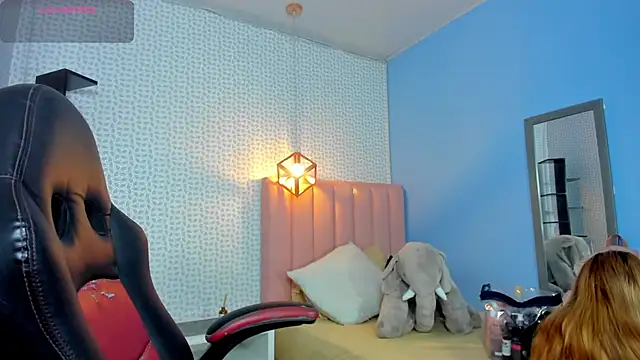 Snapshot of CALANTHELOVE1 chatting on October 2025 03:31:02 AM CALANTHELOVE1 online show from October 2025 03:31:02 AM