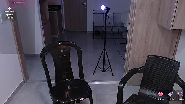 Snapshot of stiven_and_ale chatting on March 2025 05:35:01 AM stiven and ale online show from March 2025 05:35:01 AM