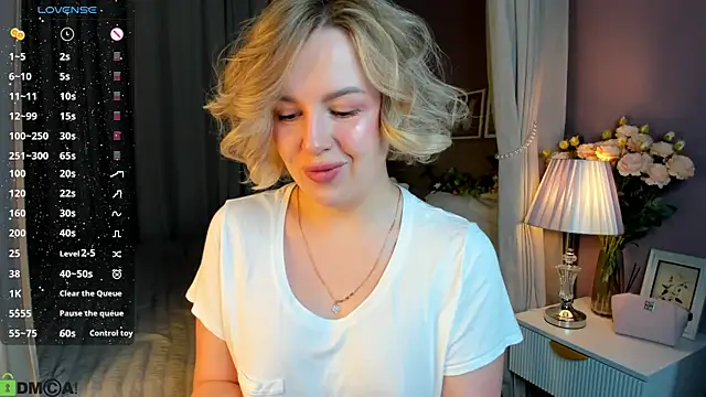 Nikki Kai online show from September 2025 12:22:02 AM