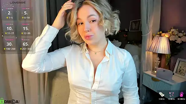 Nikki Kai online show from September 2025 12:23:01 AM