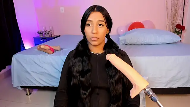 Snapshot of aleya_bliss chatting on February 2025 12:43:02 PM aleya bliss online show from February 2025 12:43:02 PM