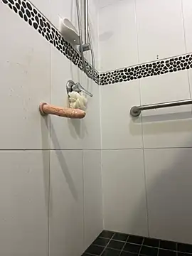 Snapshot of RichardHard_1 chatting on March 2026 06:25:01 PM RichardHard 1 online show from March 2026 06:25:01 PM