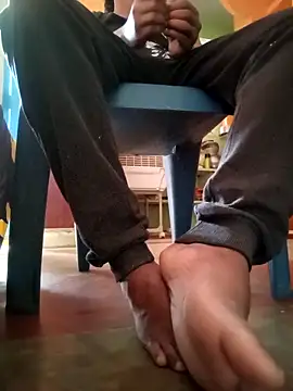 Snapshot of bigcock_thick chatting on February 2026 05:29:01 AM bigcock thick online show from February 2026 05:29:01 AM