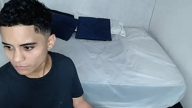 Snapshot of Liiamthompson chatting on March 2025 04:08:02 AM Liiamthompson online show from March 2025 04:08:02 AM