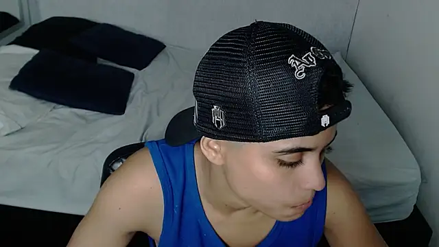 Snapshot of Liiamthompson chatting on March 2025 11:36:02 AM Liiamthompson online show from March 2025 11:36:02 AM