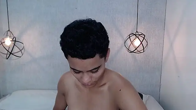 Snapshot of Liiamthompson chatting on March 2025 06:26:02 PM Liiamthompson online show from March 2025 06:26:02 PM