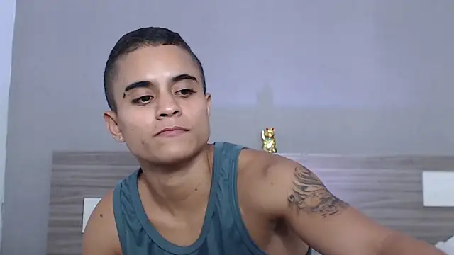 Snapshot of Liiamthompson chatting on September 2025 08:34:01 PM Liiamthompson online show from September 2025 08:34:01 PM