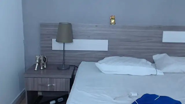 Snapshot of Liiamthompson chatting on September 2025 10:47:01 PM Liiamthompson online show from September 2025 10:47:01 PM