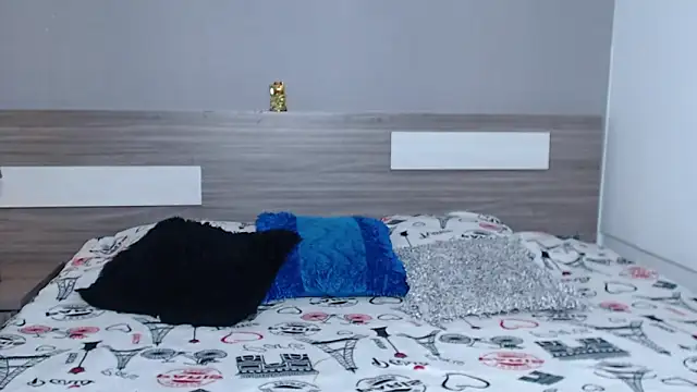 Snapshot of Liiamthompson chatting on October 2025 11:31:01 AM Liiamthompson online show from October 2025 11:31:01 AM