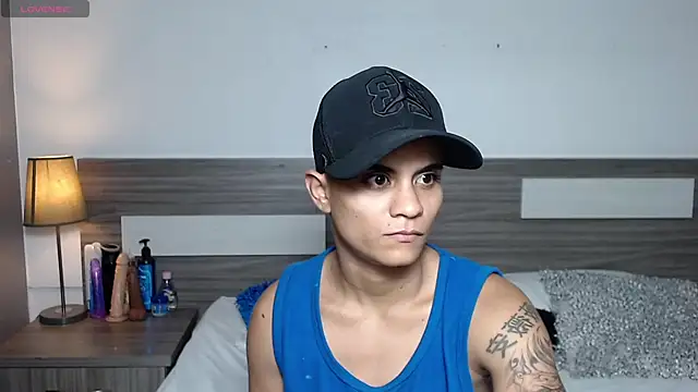 Snapshot of Liiamthompson chatting on December 2025 09:15:02 AM Liiamthompson online show from December 2025 09:15:02 AM