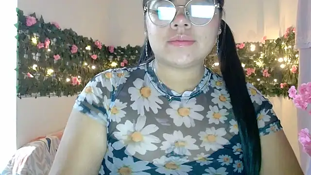 viccky vick online show from November 2025 01:27:02 AM