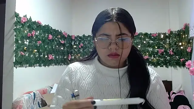 viccky vick online show from November 2025 01:38:01 AM