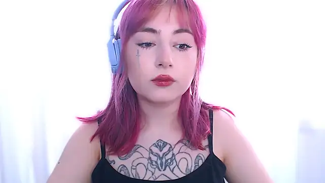 purplewitch online show from March 2026 06:19:01 AM