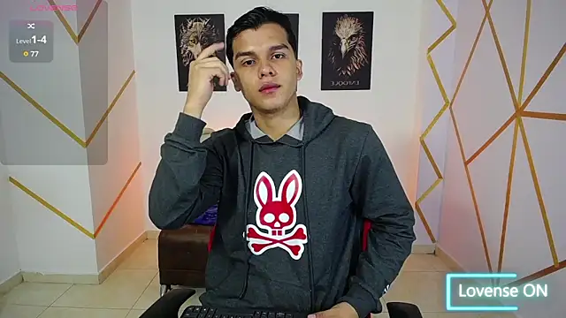 Snapshot of Dwayne_Brown chatting on February 2025 01:20:01 PM Dwayne Brown online show from February 2025 01:20:01 PM